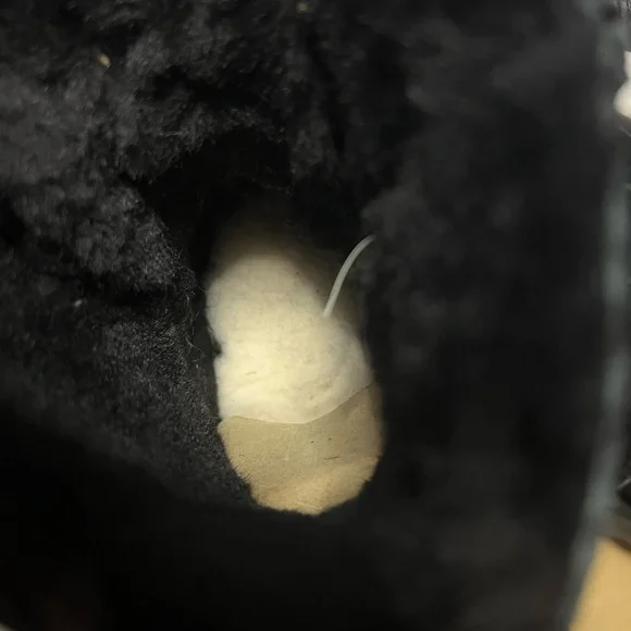 UGG Naveah Classic Bailey Boots Black Size 7 - Picture 11 of 14